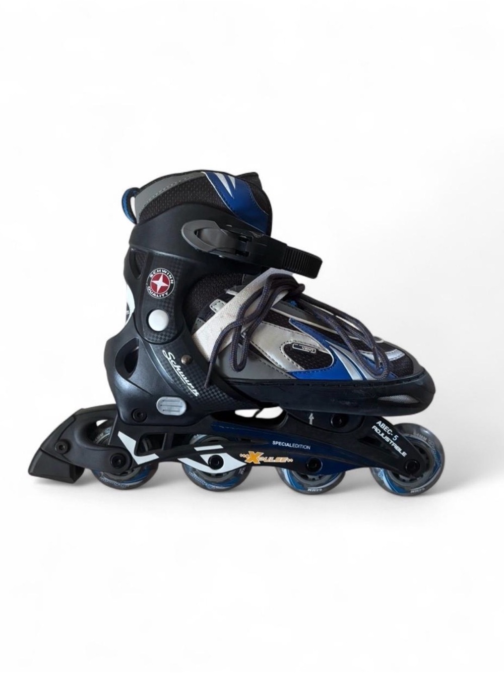 Schwinn rollerskates